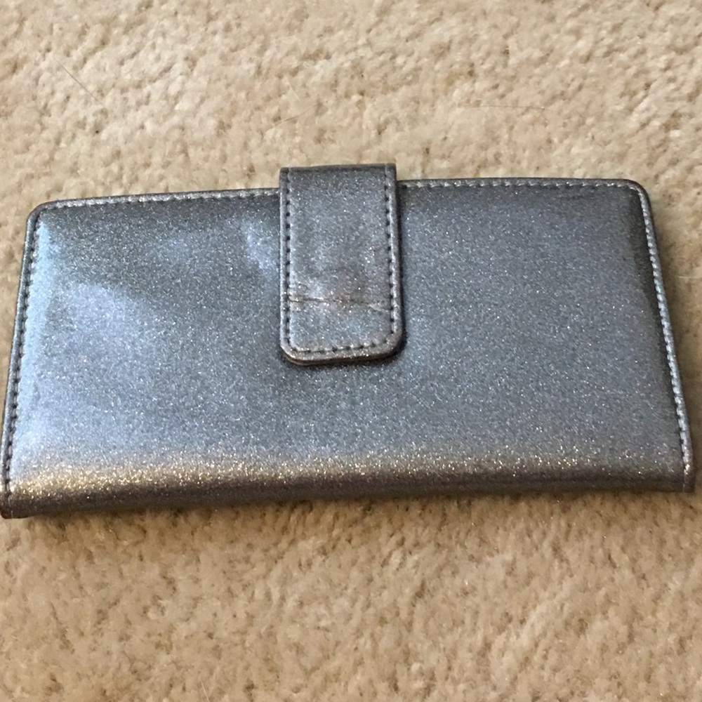 Wallets - Picture 5 of 8